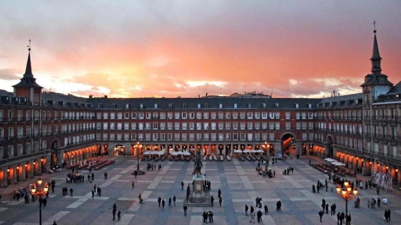 Apartamento Alfonso XIII Madrid Exterior foto